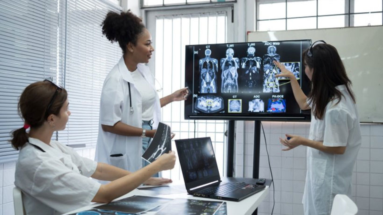 Addressing Healthcare Disparities: How Imaging Tech is Tackling Shortage of Radiologists